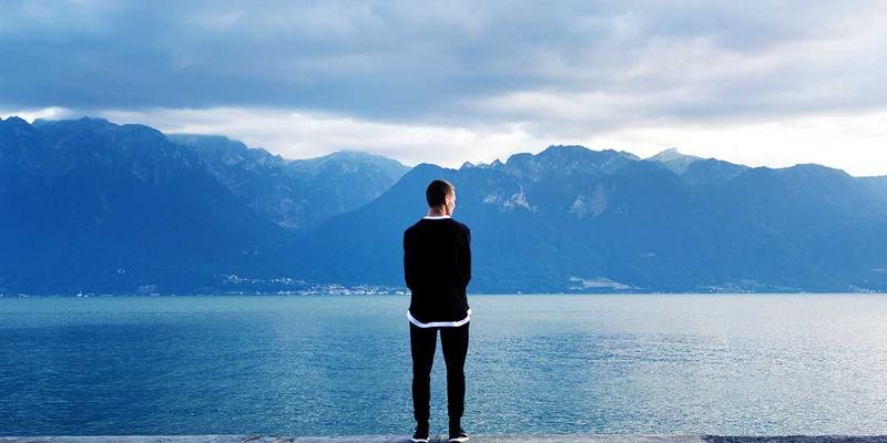 沉浸式音频革命：Ambisonics技术在360度视频与元宇宙中的录音、混音与音乐制作全攻略