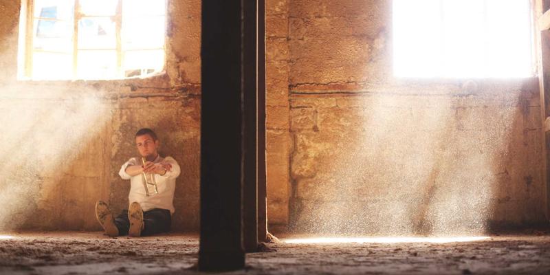 空间音频与头部追踪：重塑音乐制作与聆听体验的沉浸式革命