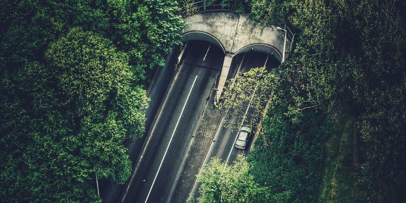 音频修复与母带重制：揭秘混音与母带处理如何让老唱片焕发新生